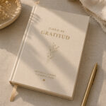 Diario de gratitud tapa dura color beige